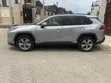 Toyota RAV4 2020 XLE Premium - 3