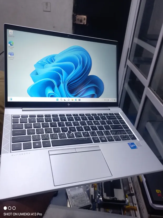 HP EliteBook 840 G8 Laptop - 16GB RAM, 512GB SSD - 1