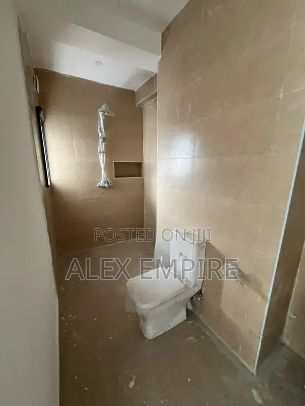 2 Bedroom Apartment with BQ for Rent in Lekki Phase 1 - 1