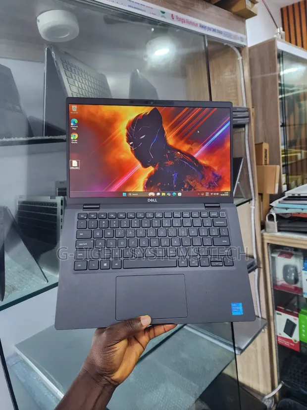 Dell Latitude 7420 Laptop: 16GB RAM, Intel Core i5, 256GB SSD - 1