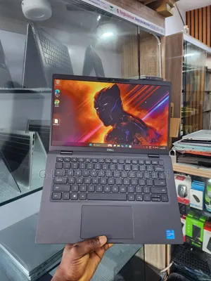 Dell Latitude 7420 Laptop: 16GB RAM, Intel Core i5, 256GB SSD
