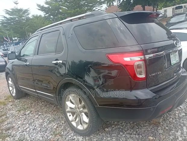 Ford Explorer 2014 Gray - 1