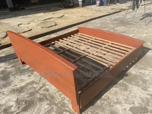 Home Interiors 6x6 Bed Frame - Gold