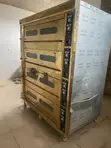 Used Commercial 4-Deck Oven with 16 Trays - 2