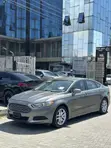 2014 Ford Fusion SE Sedan - 3