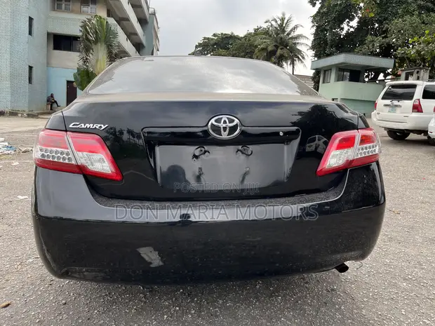 2010 Toyota Camry LE 2.5L Sedan - Wacce Aka Shigo Da Ita Daga Kasashen Waje - 1