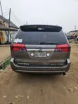 2005 Toyota Sienna XLE Minivan - 2