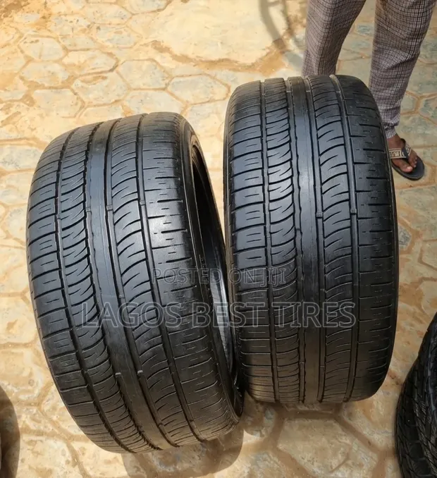 Premium 22-Inch Pirelli Tyres (295/40 R22) - Set of 2 - 1
