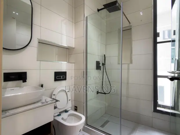 2-Bedroom Cozy Apartment with Pool & Gym - Ologolo, Lekki - 1