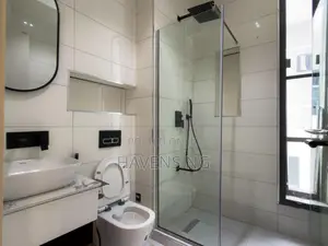 2-Bedroom Cozy Apartment with Pool & Gym - Ologolo, Lekki