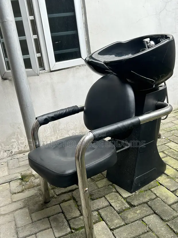 Used Hair Washing Basin - 1
