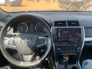 Toyota Camry Android Head Unit with CarPlay (2015-2017)
