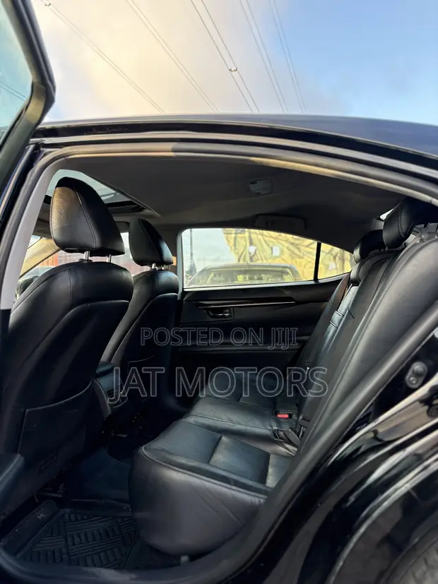 Lexus ES 350 FWD 2013 Black - 1