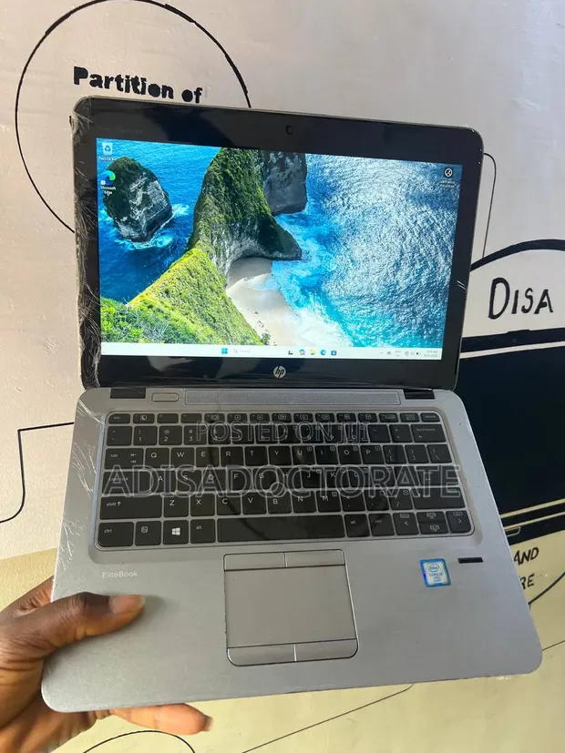 HP EliteBook 820 G3 Laptop - Intel Core i5, 8GB RAM, 128GB SSD - 1