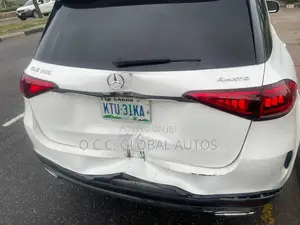 Mercedes-Benz GLE 166 Back Logo Star (2020)