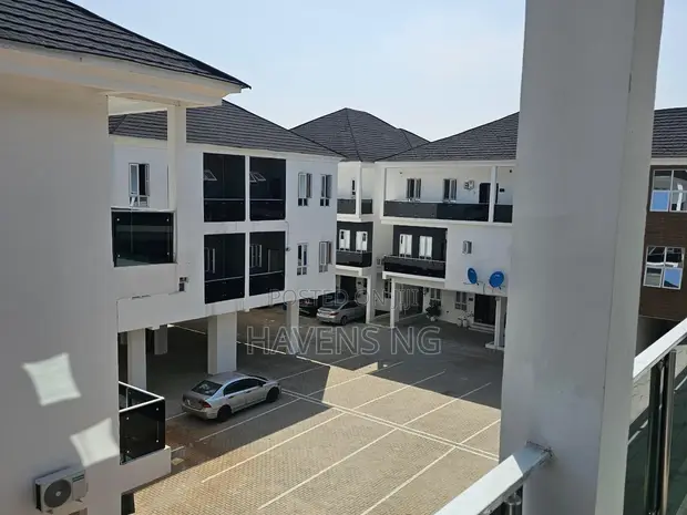 Luxury 2-Bedroom Apartment for Short Let in Ikate - 1