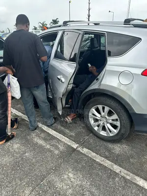 Professional Car Tracker Installation