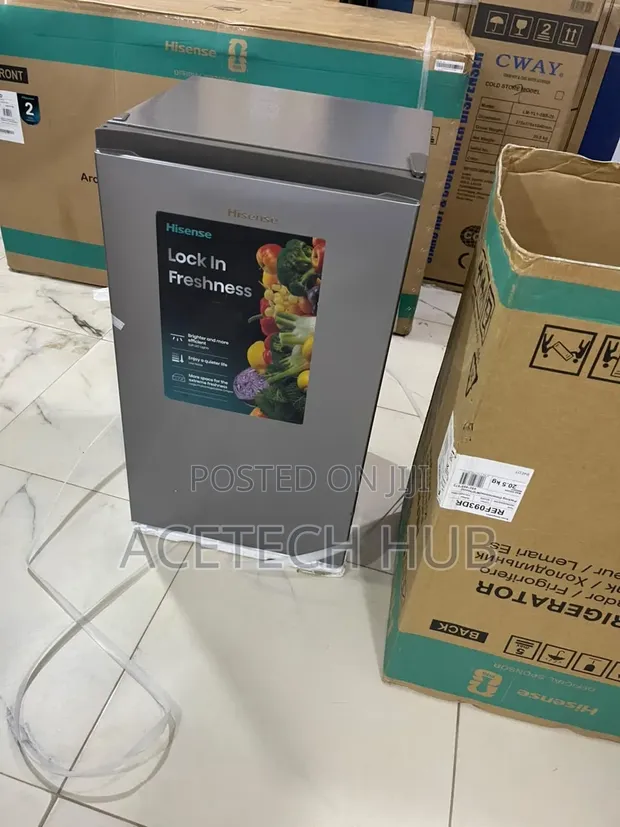 Hisense REF093DR Refrigerator - 93L - 1