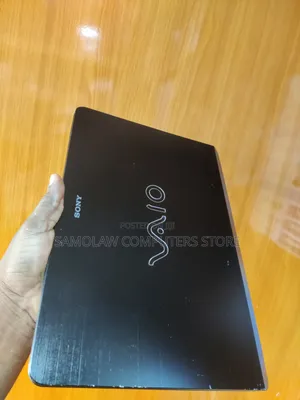 Samsung Laptop 8GB RAM, Intel Core i7, 500GB HDD