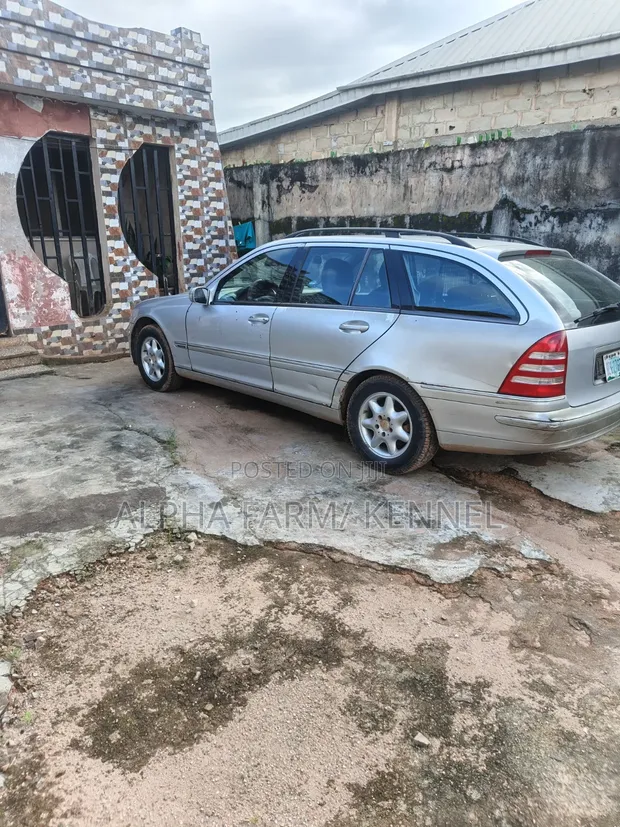 Mercedes-Benz C180 2002 Silver - 1