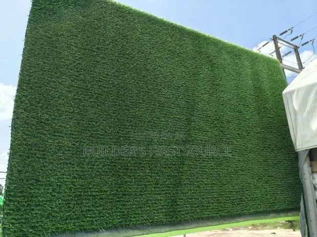 Synthetic Grass - Brand New - 1