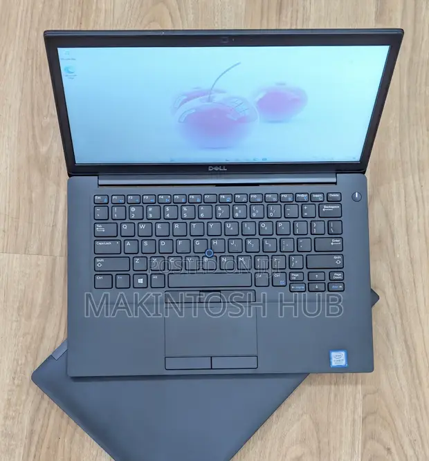 Dell Latitude 7490 Laptop - Intel Core i7, 8GB RAM, 256GB SSD - 1