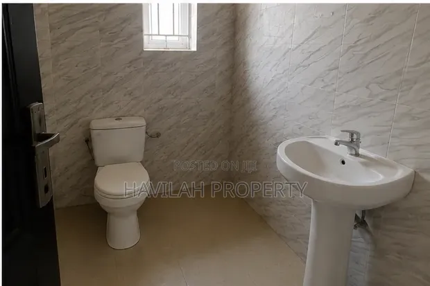 2 Bedroom Flat for Rent in Nurses Estate Phase 2, Karu - 1