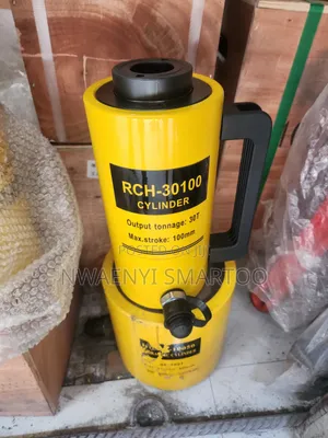 30 Ton Hydraulic Jack (100mm Stroke)