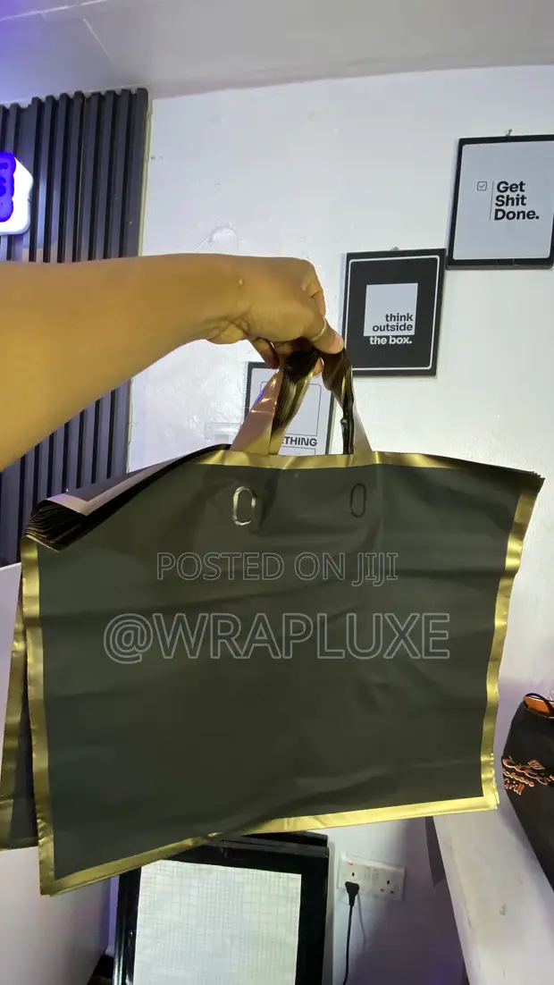 Plain Medium Loop Handle Bag with Gold Border Nylon - 1