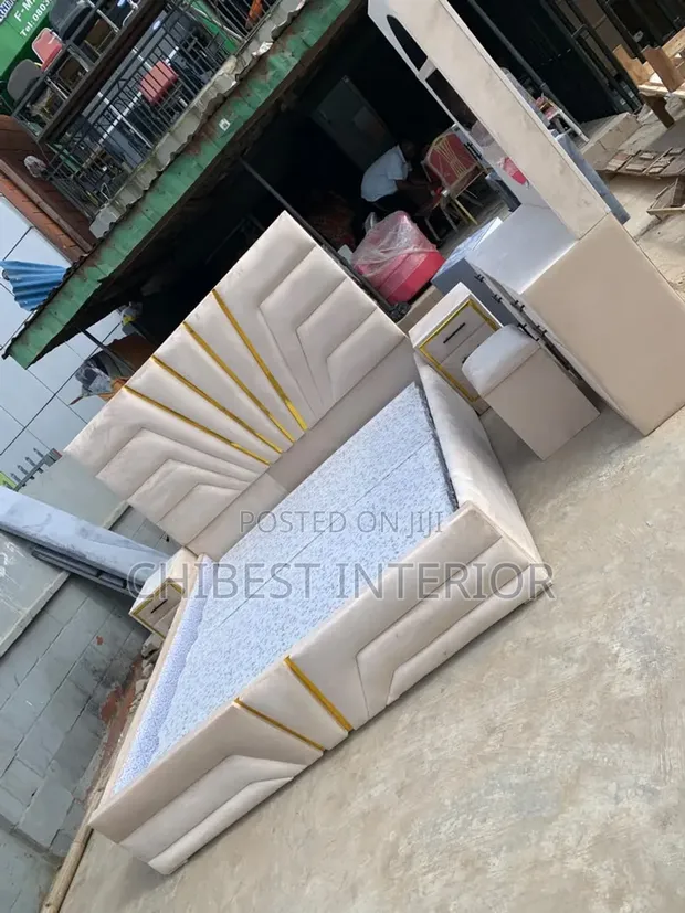 Luxury 6x6 Bed Set with Dresser and Cupboards - 1