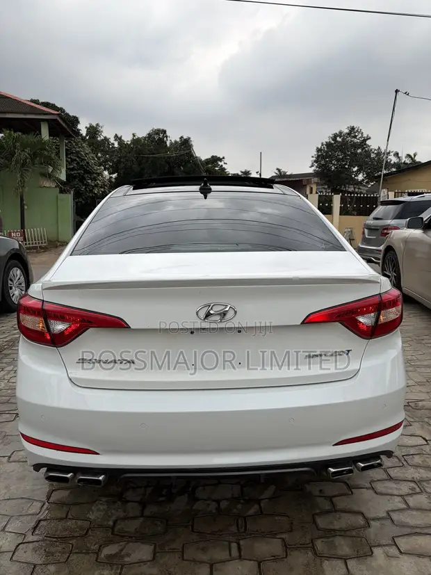 Hyundai Sonata Sport 2.0T 2015 - 1