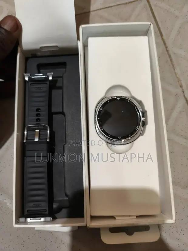Samsung Galaxy Watch 8 - 1