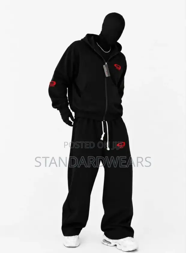 Stylish Men's 2-Piece Black Tracksuit - 1