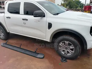 Sabon Side Step na Ford Ranger 2025