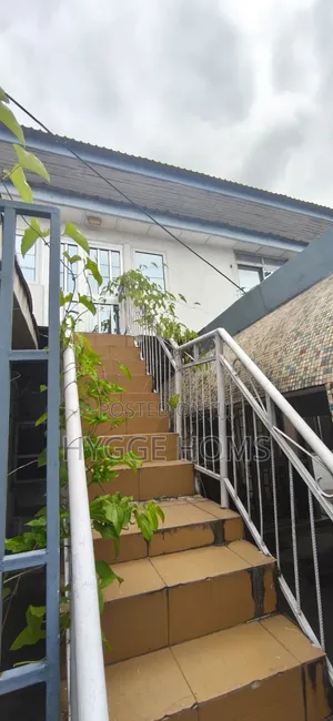 8-Bedroom Commercial Building for Lease, SW Ikoyi