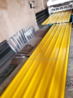Oven Baked Yellow Longspan Roofing Sheet 0.55mm