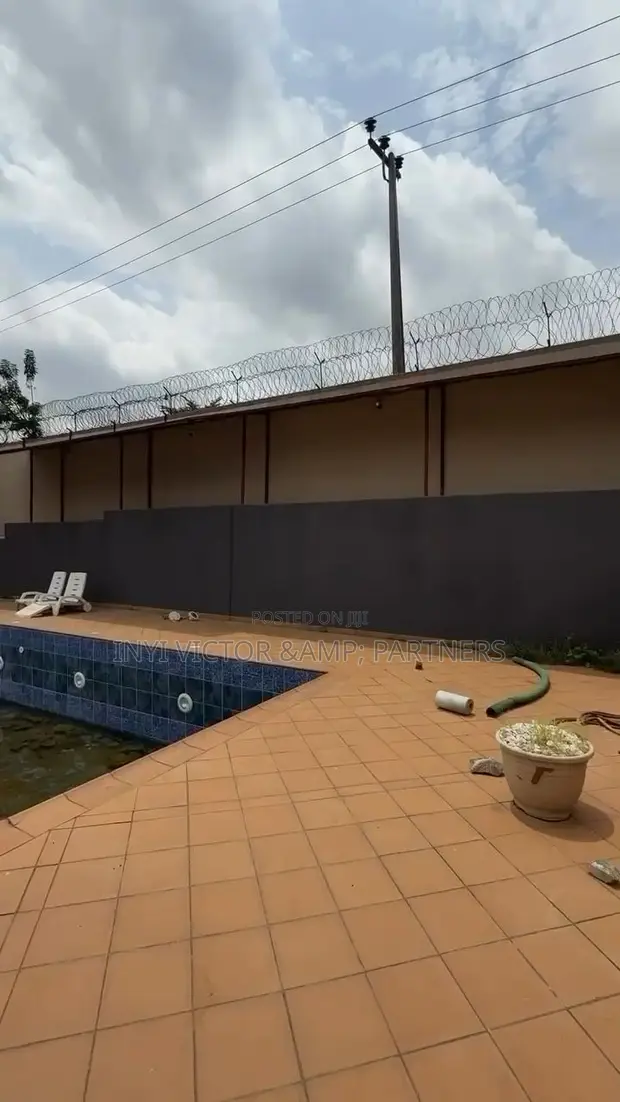 5-Bedroom Duplex for Sale in Zone B - 1