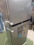Hisense 205L Double Door Refrigerator - 1