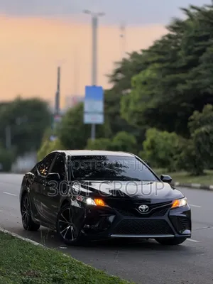 Toyota Camry SE 2018