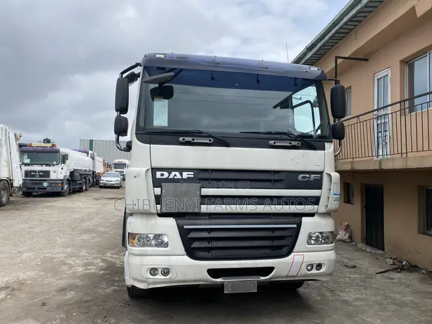 DAF CF Diesel Tanker 28,000 Lita - Wadda Aka Shigo Da Shi - 1