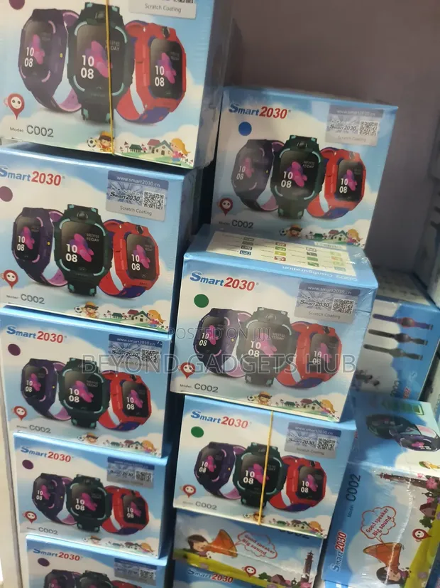 Kids Smart Watch GPS Tracker with SIM Card Option - 1