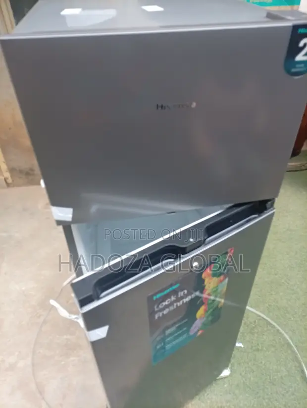 Hisense 205L Double Door Refrigerator - 1