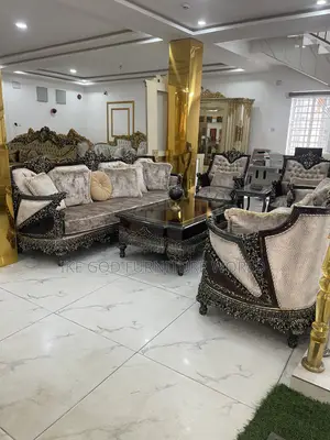 Babban Kyakkyawan Sofa Set ɗin Turkiyya na Royal Fabric