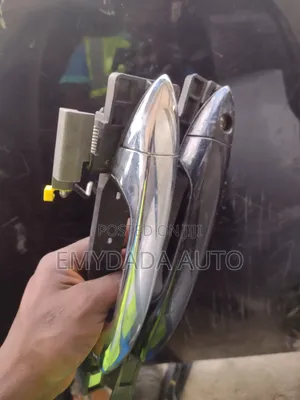 Honda Accord 2013 & Pilot 2016 Door Handle