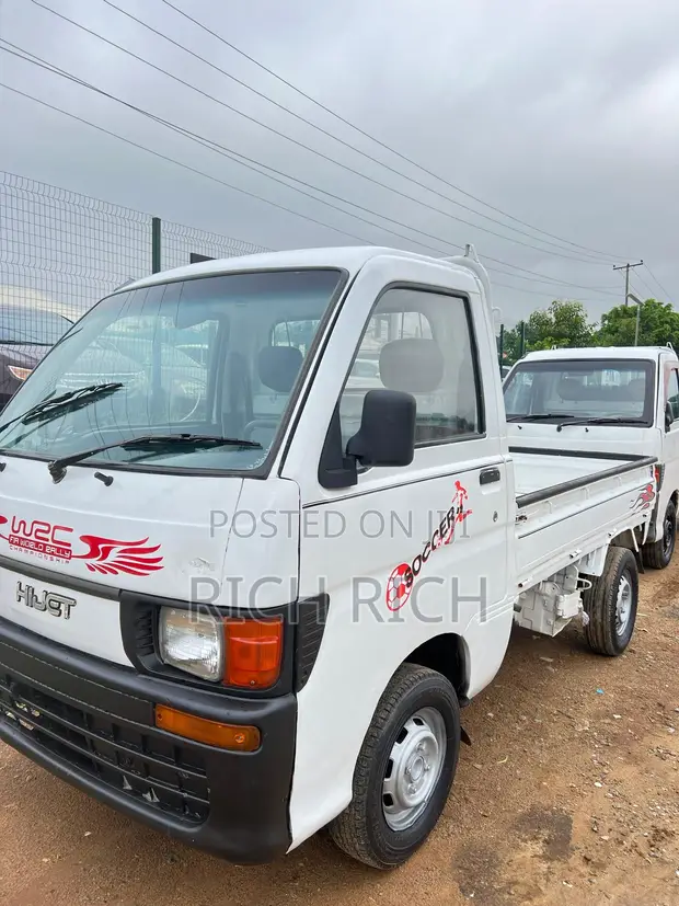 Daihatsu Hijet Mini Truck - Used - 1