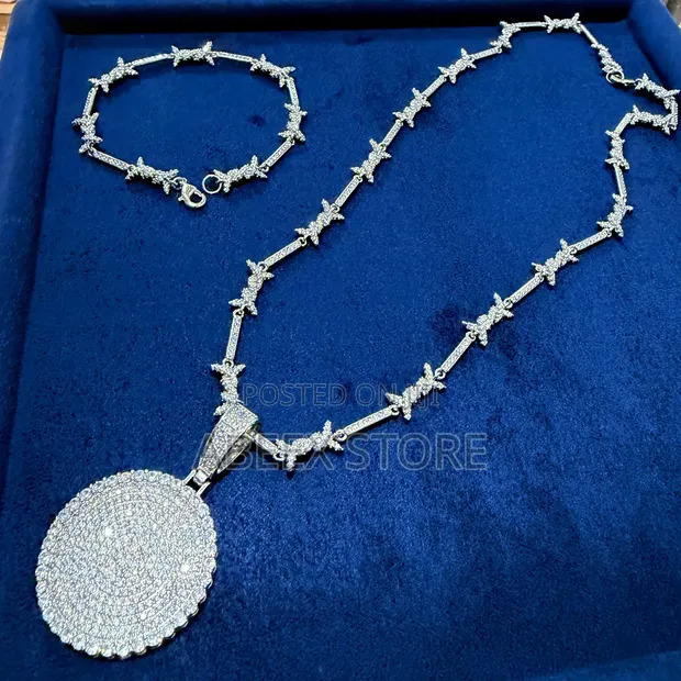 Saitin Kyakkyawar Sarkar, Pendant & Hannun Jaki - 1