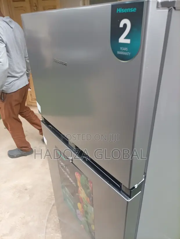 Hisense Firij Mai Kofa Biyu 205L Mai Daskarewa A Sama - 1