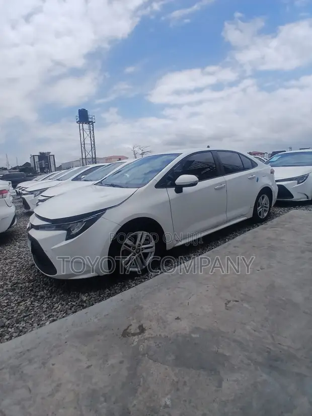 2022 Toyota Corolla L White - 1
