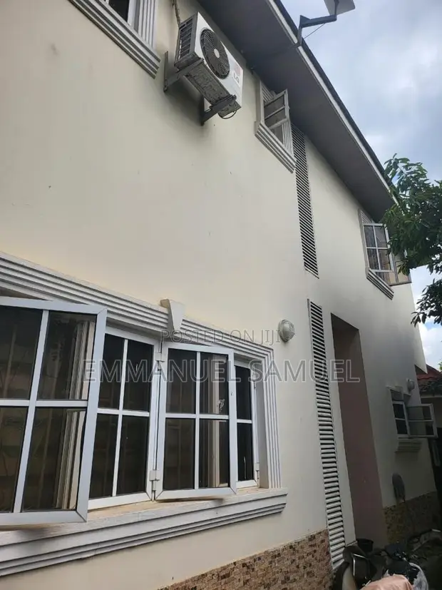 Furnished 6-Bedroom Duplex a Asokoro, Abuja - 1
