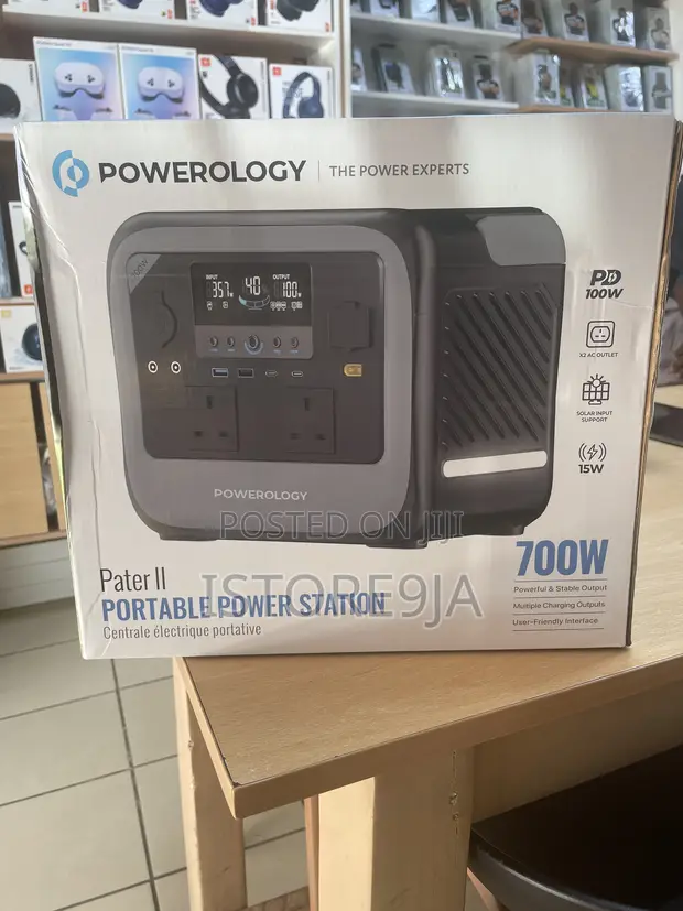 Powerology Pater II Portable Power Station 700W - 1